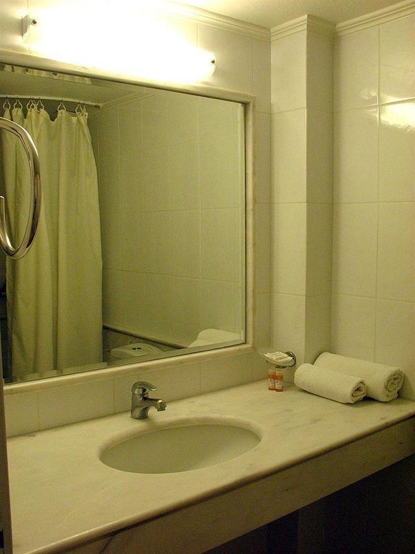 Artemis Hotel Tolón Eksteriør billede